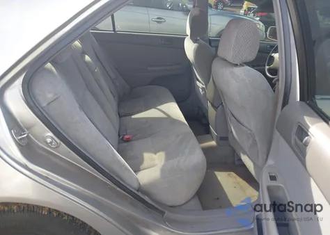 2004 Toyota Camry Le from USA, damaged, VIN 4T1BE32K04U856807